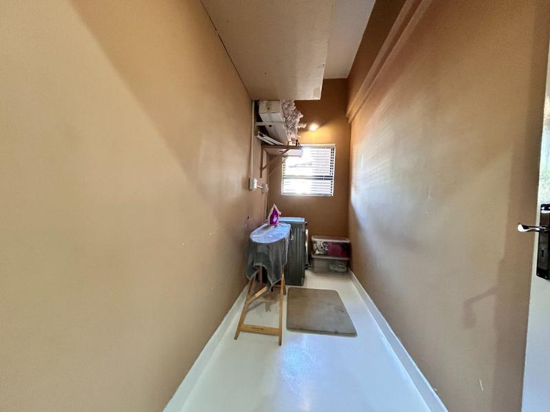 7 Bedroom Property for Sale in Kosmos Ridge North West
